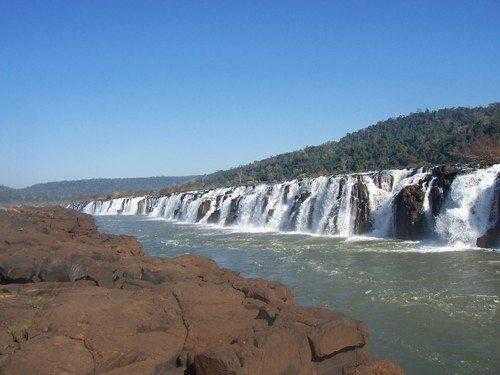 ТОП 10 самых больших водопадов в мире - Водопад Мокона